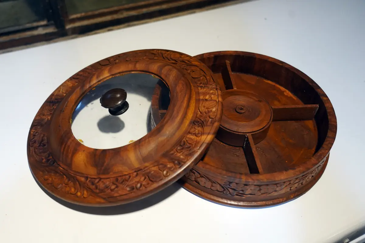 Wooden Dry Fruit Box